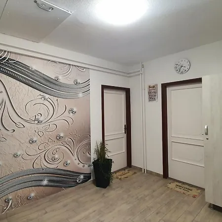 ゲストハウス Agnes Vendeghazak Siofok-apartman 2 シオーフォク